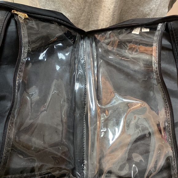 Neiman Marcus makeup bag - Picture 7 of 7